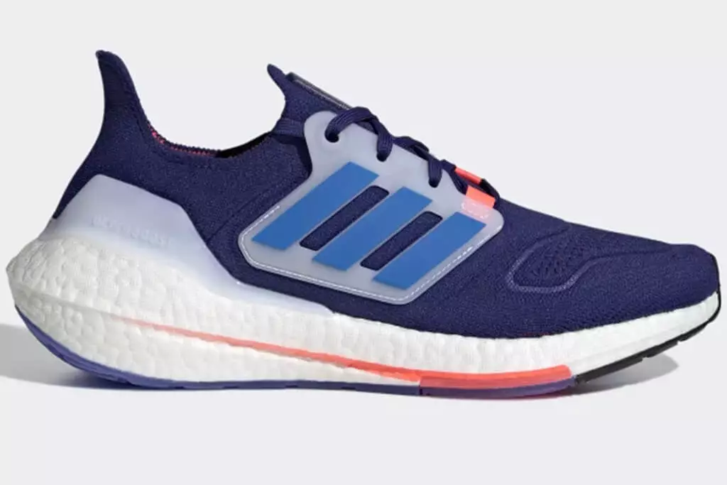 Adidas Ultraboost 22 Review: This Running Shoe Checks All the