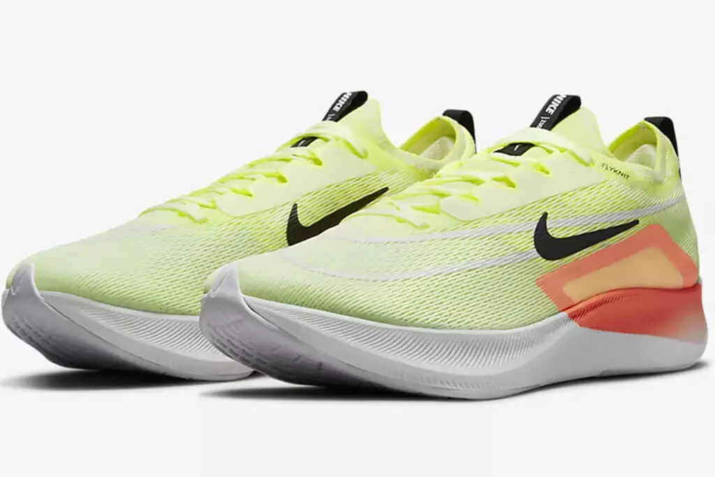 Nike Zoom Fly4 front